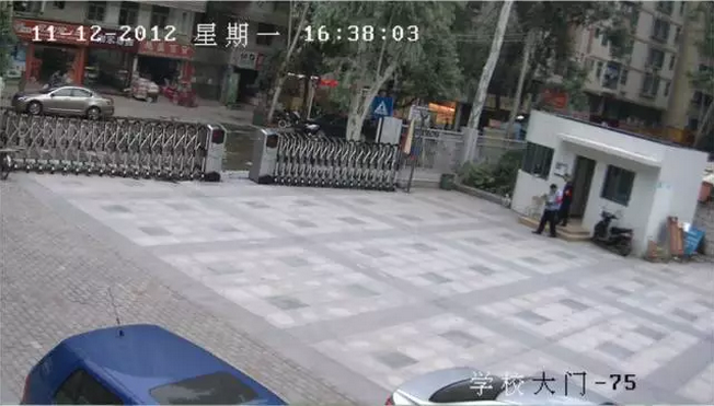 監控攝像頭圖像出現一半清晰，一半模糊